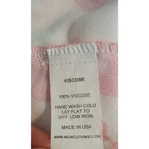 Niche Nilgun Derman Square Neck Sleevless Red Floral Viscose Lagenlook Top M - Picture 4 of 4